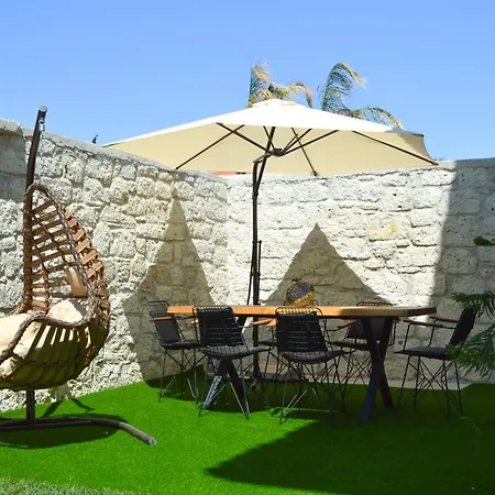 Muezeyyen Hanim Konagi Szálloda *