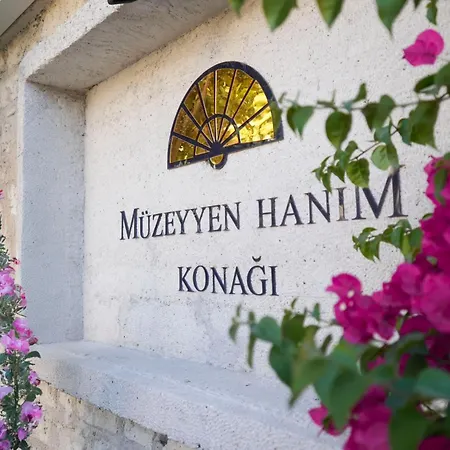 Szálloda Muezeyyen Hanim Konagi *