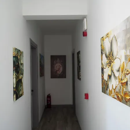 Muezeyyen Hanim Konagi Hotel *